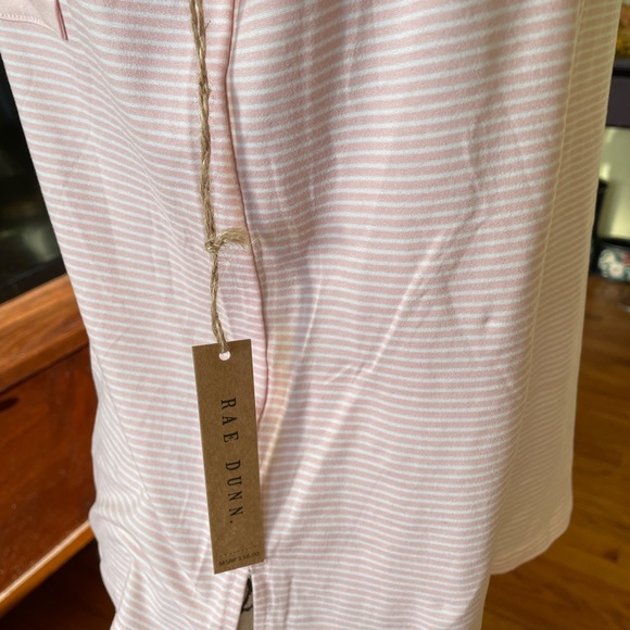 NWT Rae Dunn #1 Mom Pajama Shirt - Picture 3 of 5